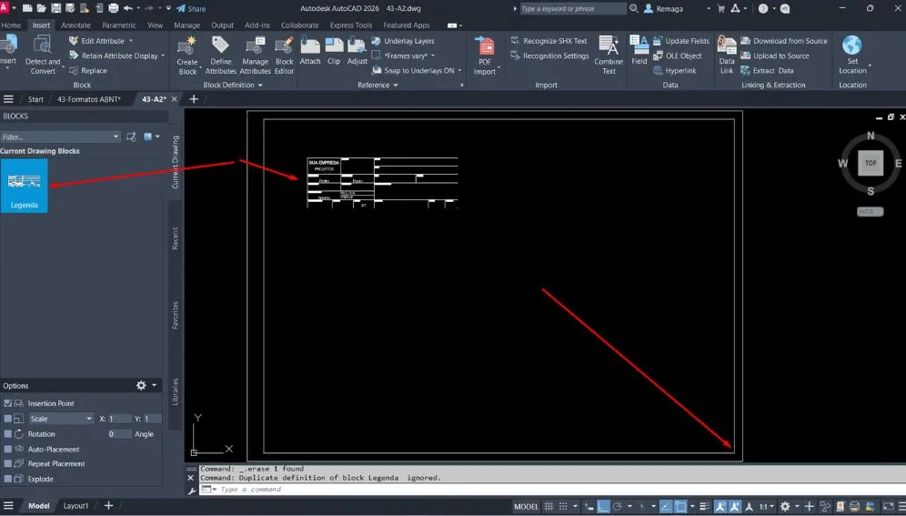 AutoCAD com carimbo técnico sendo posicionado no canto inferior direito da margem técnica.