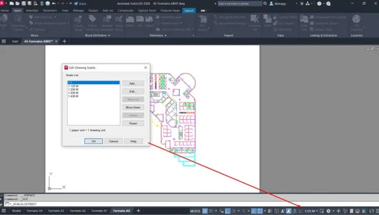 Escalas de impressão de desenho sendo editada no AutoCAD, destacando escalas como 1:25, 1:50 e 1:100.