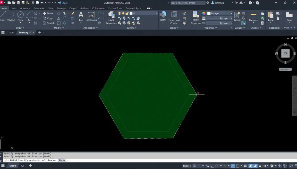 Seleção por polígonos do tipo CP no AutoCAD, exibindo uma área verde tracejada que inclui objetos total ou parcialmente dentro do polígono.
